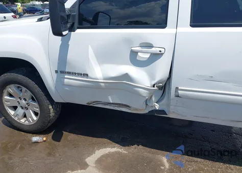 2008 GMC Sierra 1500 Sle1 z USA, uszkodzony, nr VIN 3GTEC13J58G270193